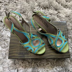 Moda Renita Wedge Platform Sandals. Size 8